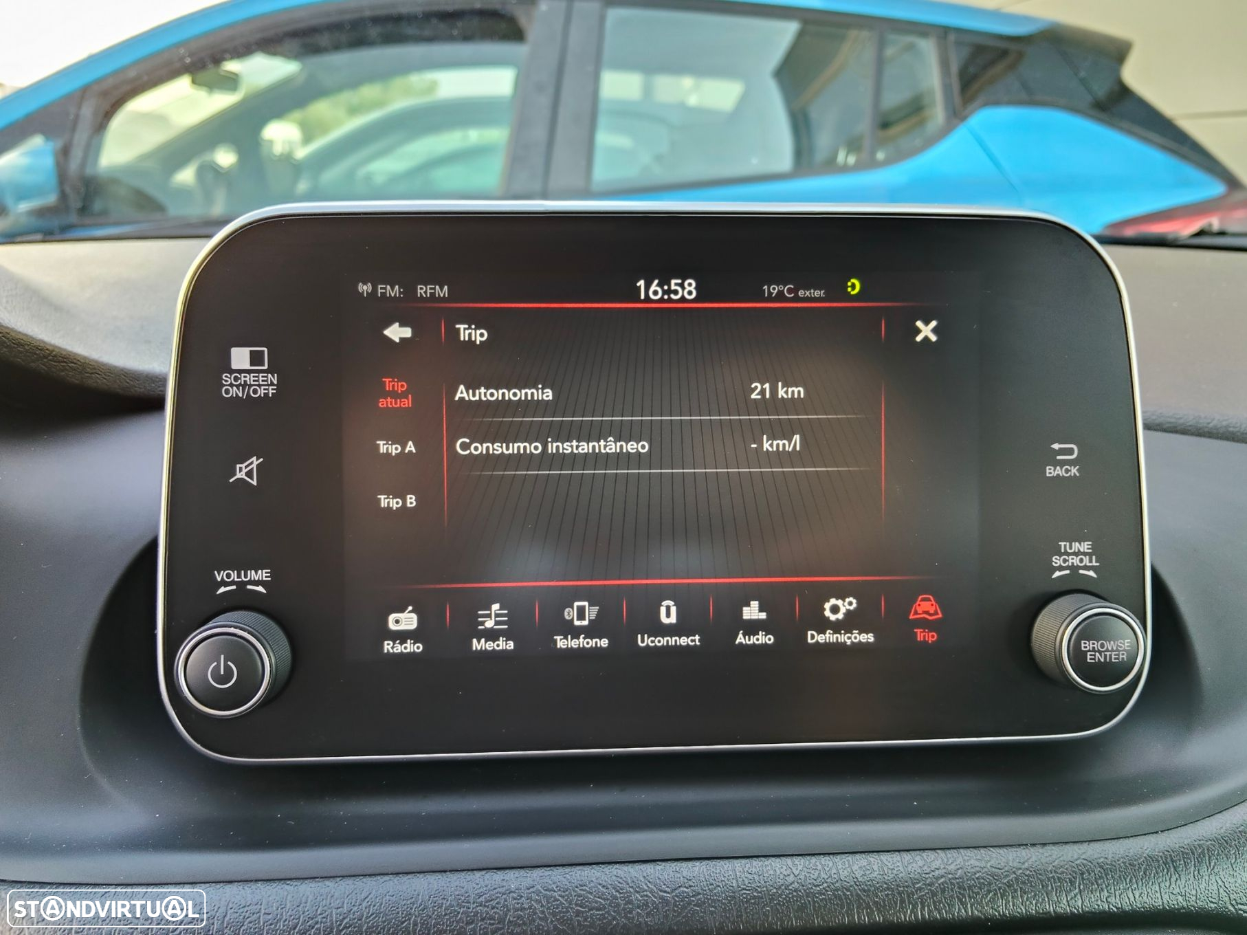 Fiat Tipo Station Wagon 1.6 M-Jet Lounge Tech DCT - 29