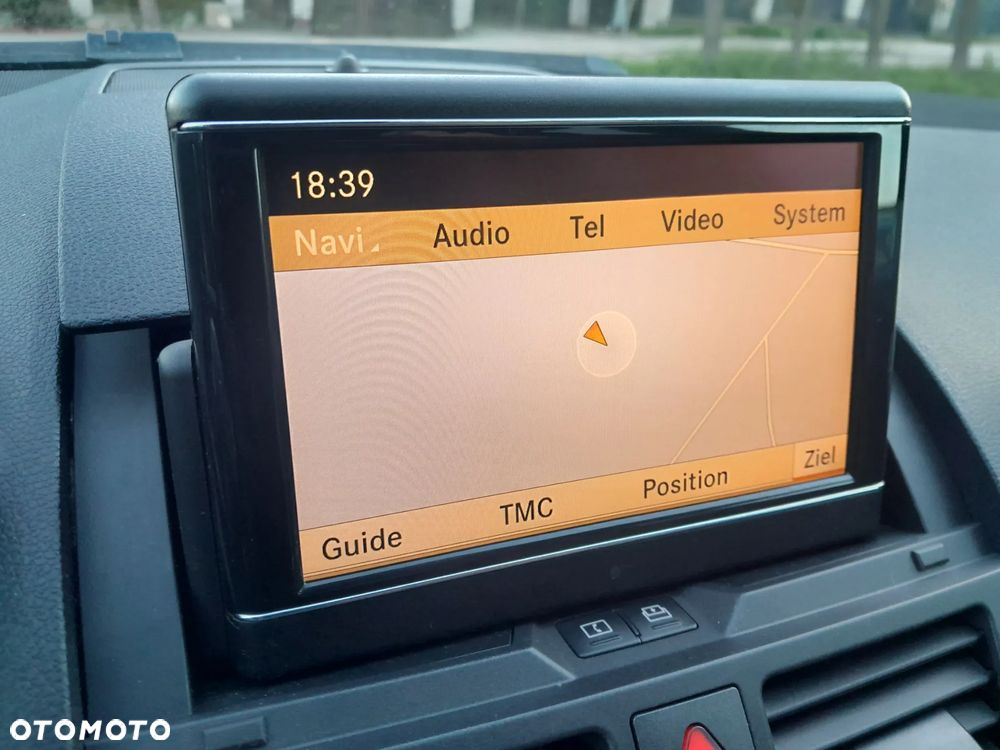 Mercedes-Benz Klasa C 220 CDI DPF Automatik BlueEFFICIENCY Avantgarde - 19