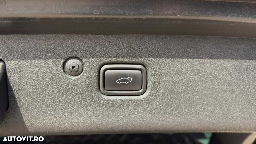 Kia Sportage 2.0 DSL 8AT HP 4x4 GT Line - 15