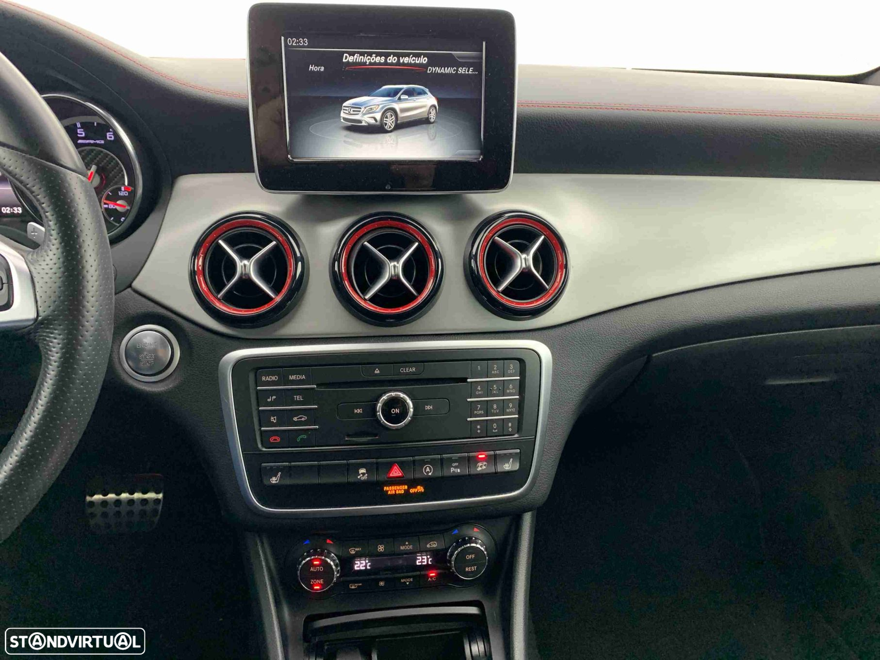 Mercedes-Benz GLA 45 AMG 4-Matic - 9