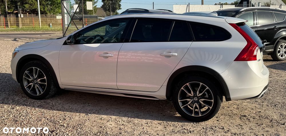 Volvo V60 Cross Country T5 AWD Geartronic Summum - 35