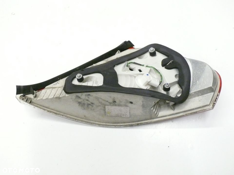 LAMPA TYLNA LEWA BMW 6 E63 E64 VALEO 2003 2010 LED - 4