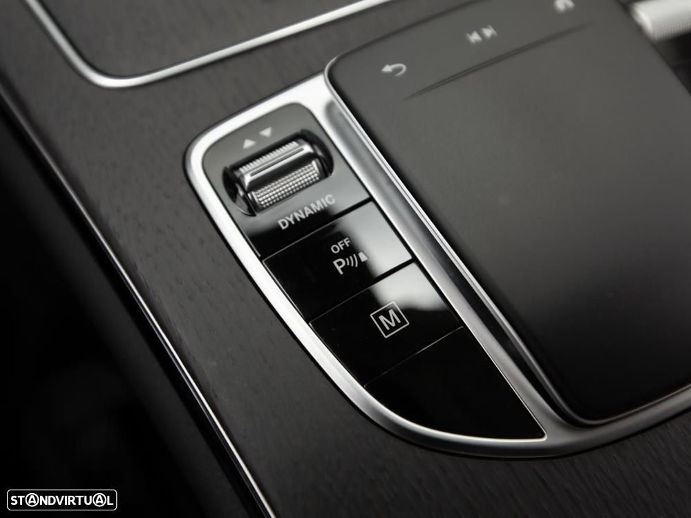 Mercedes-Benz GLC 300 de 4Matic 9G-TRONIC - 23