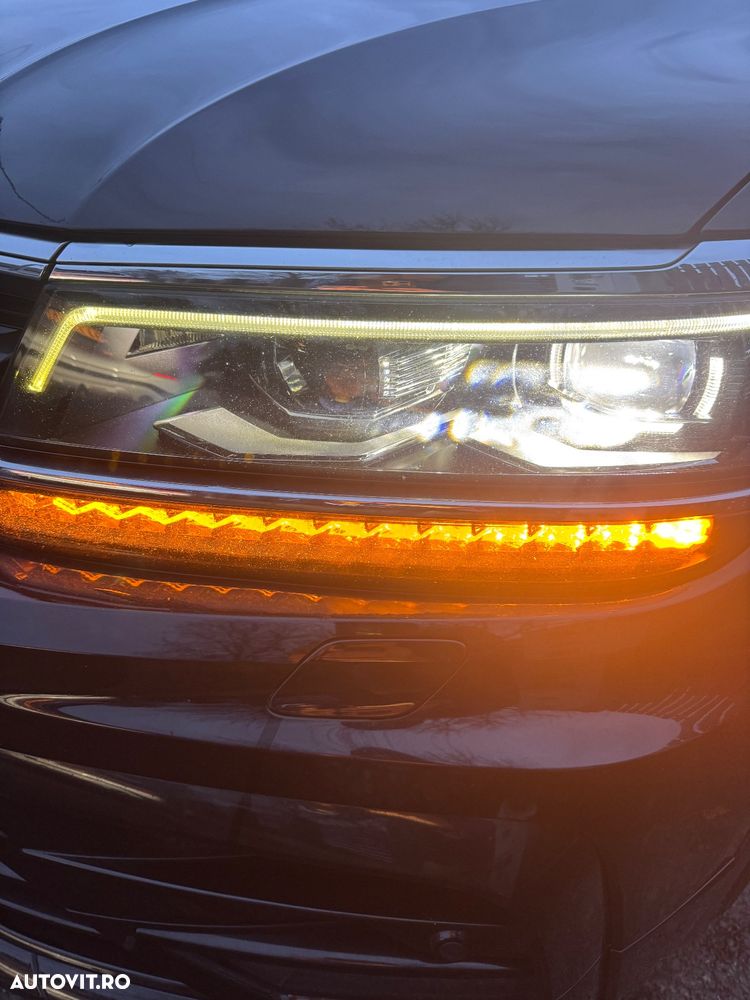 Volkswagen Tiguan 2.0 TDI SCR 4MOTION DSG R-Line - 40