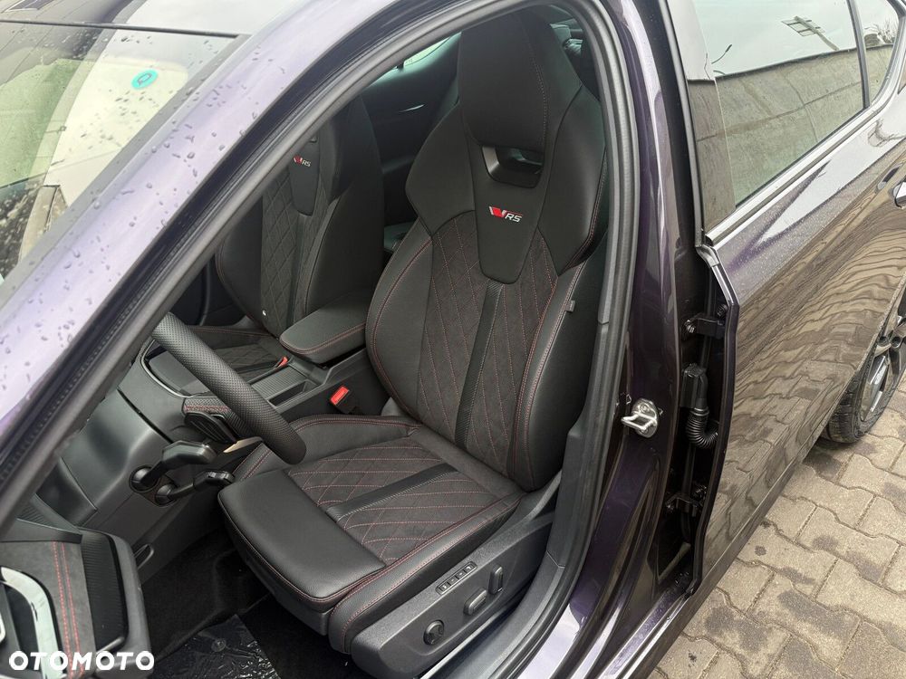 Skoda Octavia 2.0 TSI RS DSG - 11