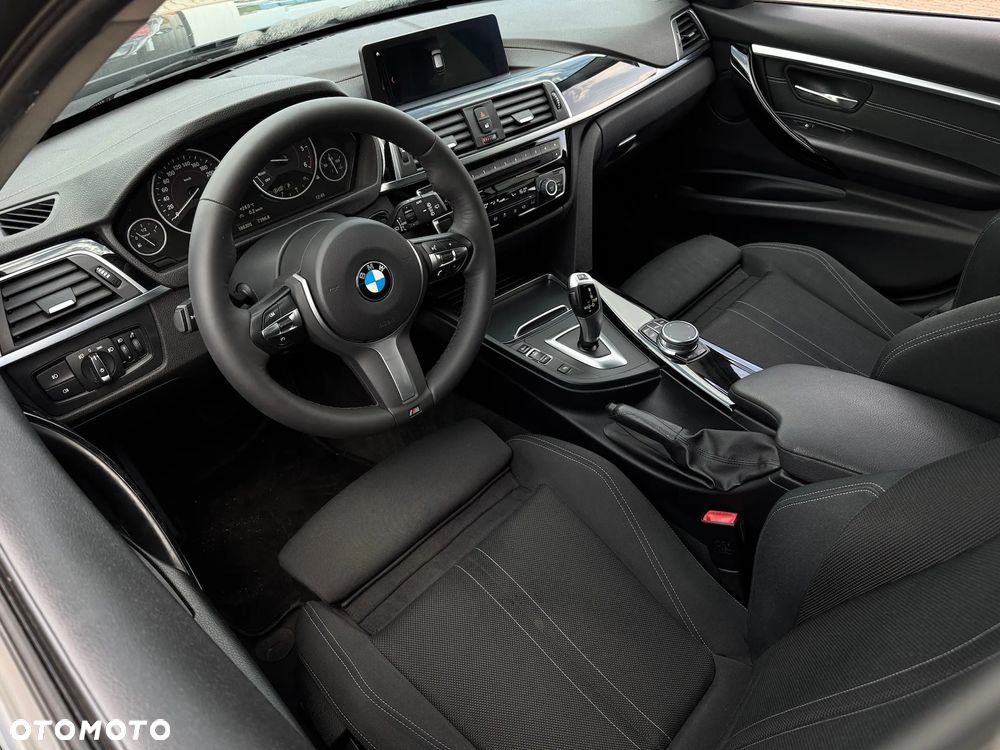 BMW Seria 3 318d - 5