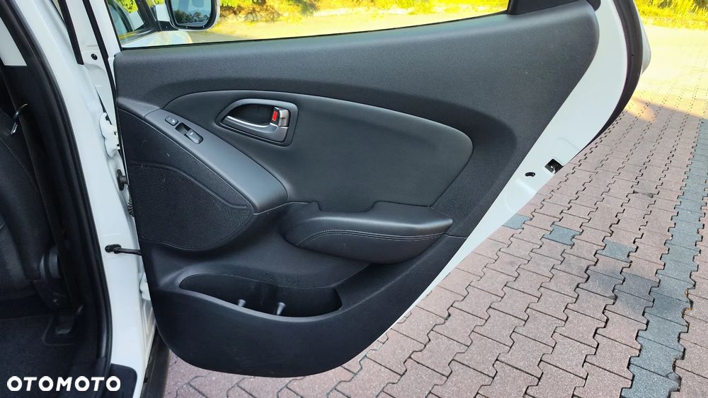 Hyundai ix35 blue 1.6 2WD Finale - 23