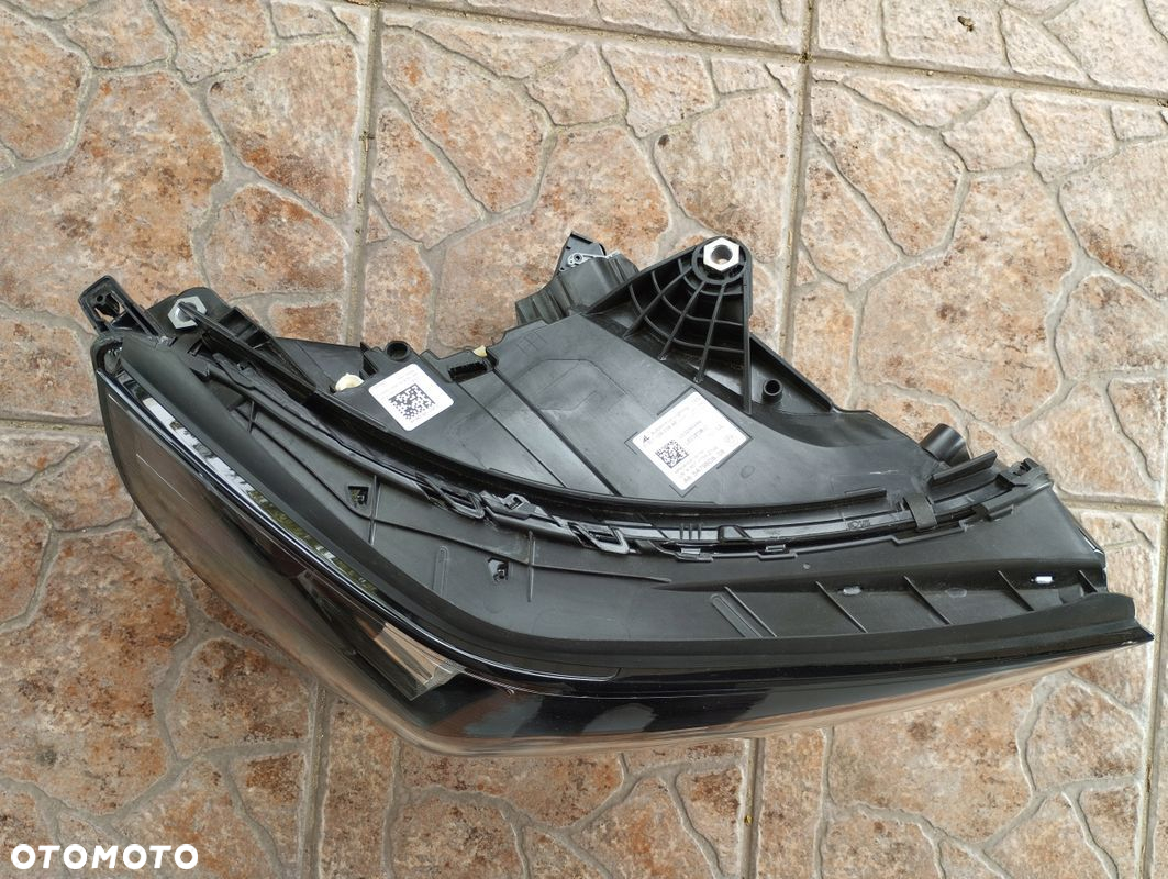 Lampa prawa Full LED BMW 5 G60 G61 SHADOW 5A798D8 - 5