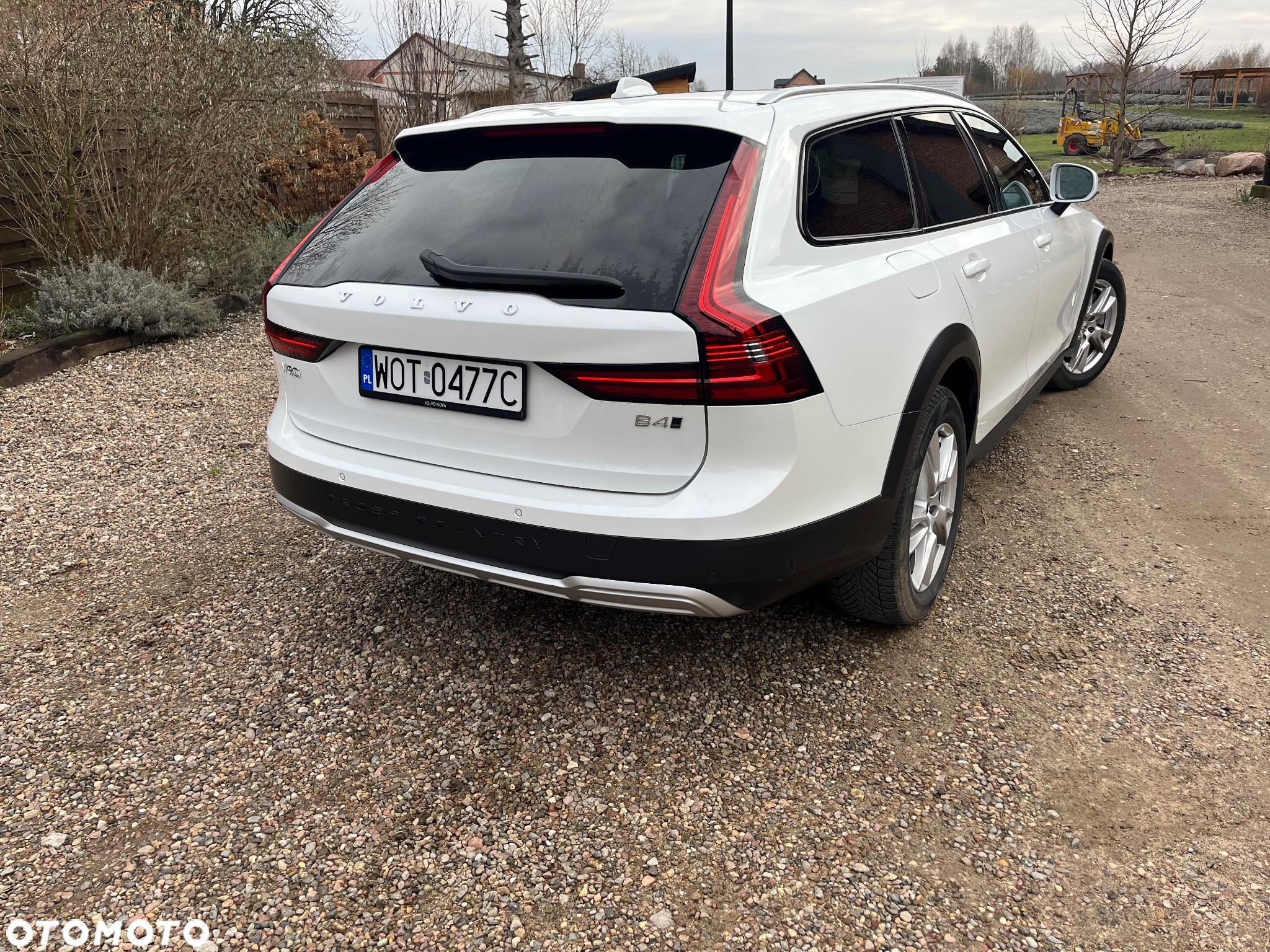 Volvo V90 Cross Country D4 AWD - 3