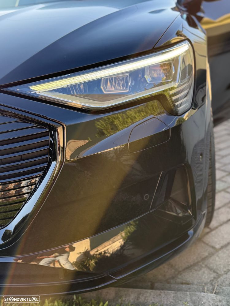Audi e-tron - 3