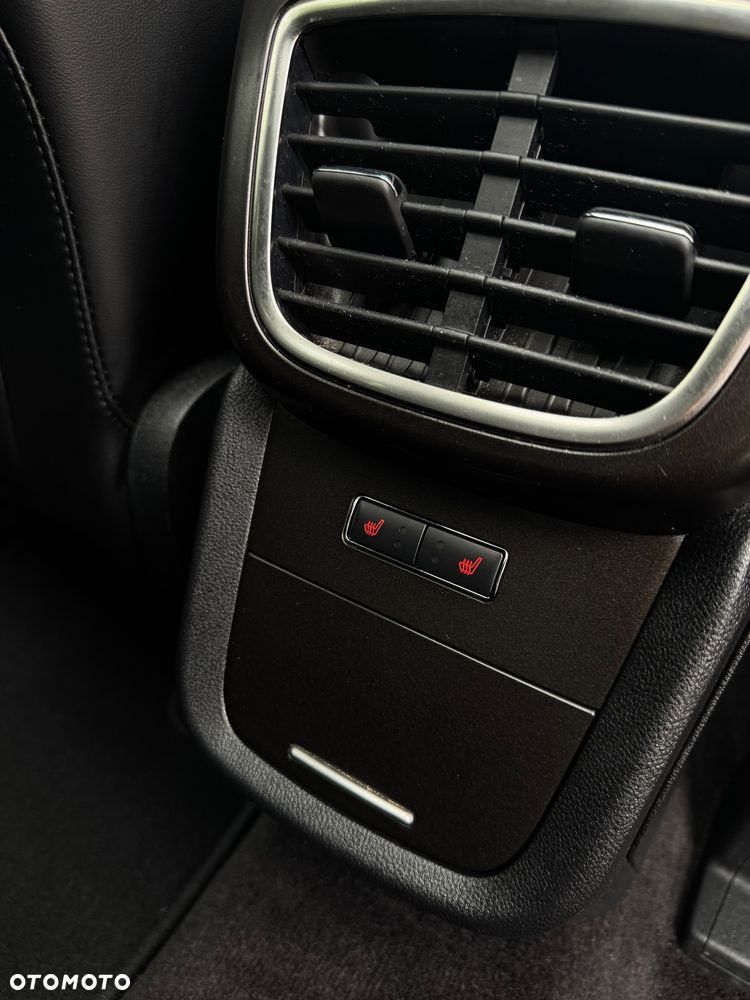Lincoln MKX - 11