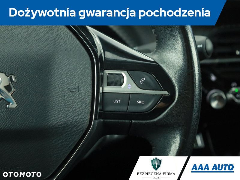 Peugeot 2008 - 21