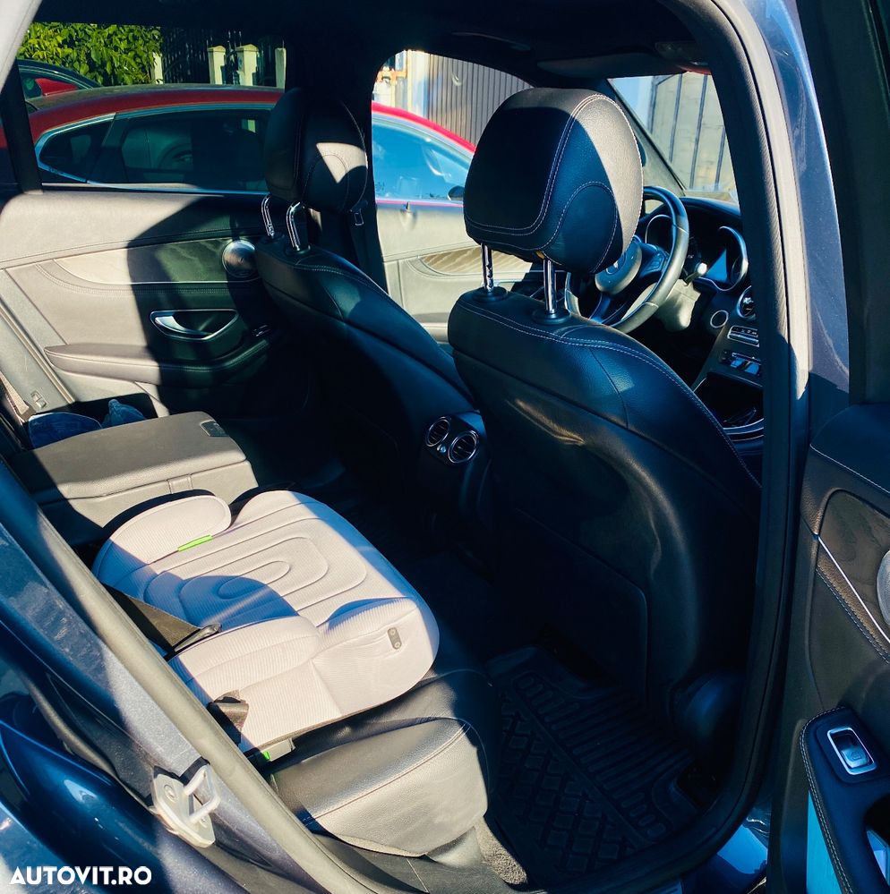 Mercedes-Benz GLC 220 d 4MATIC 9G-TRONIC - 24