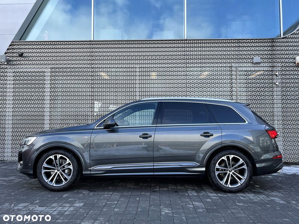 Audi Q7 - 8
