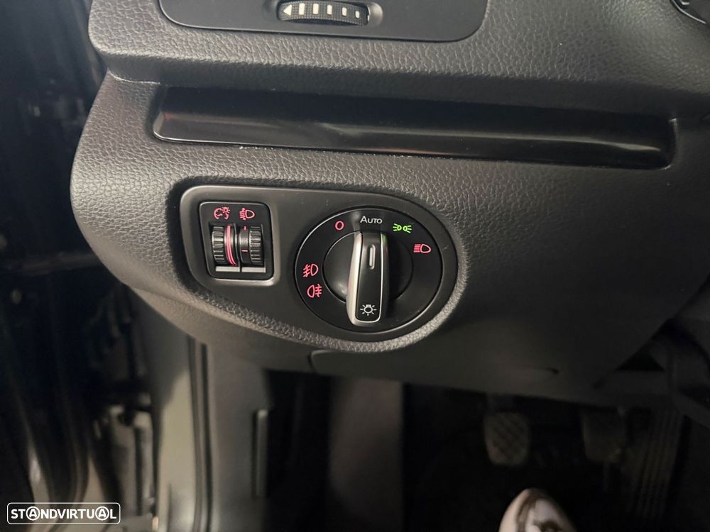 SEAT Alhambra 2.0 TDI Xcellence - 11