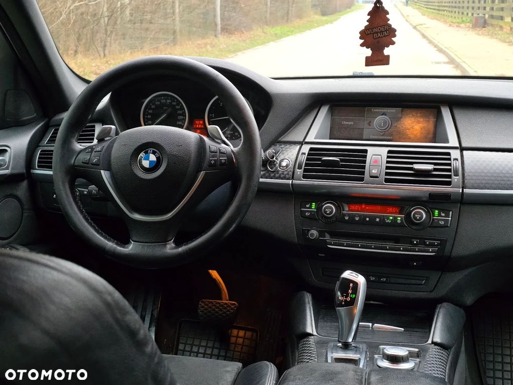 BMW X6 - 26