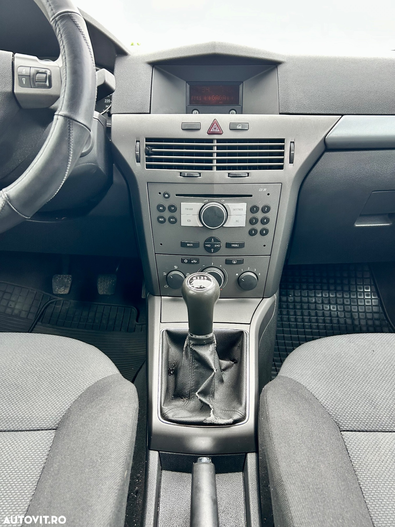 Opel Astra 1.4i Enjoy - 17