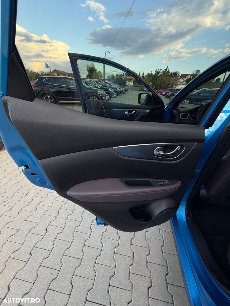 Nissan Qashqai 1.5 DCI DCT TEKNA+ - 26