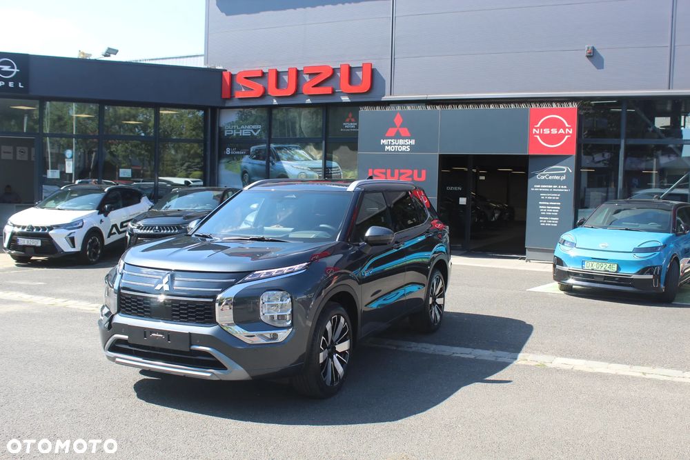Mitsubishi Outlander IV (2021-) Instyle Plus, 2026