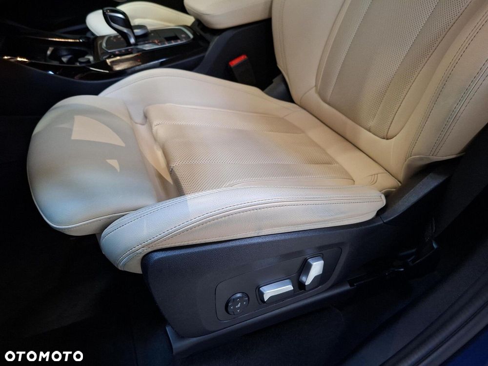 BMW X3 - 13