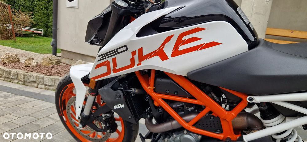KTM Duke - 12