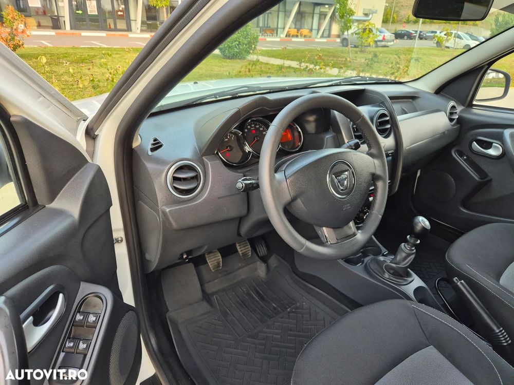 Dacia Duster 1.5 dCi 4x2 Laureate - 10