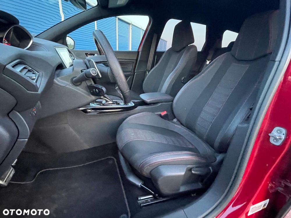 Peugeot 308 PureTech 130 GPF EAT8 Stop & Start GT - 14