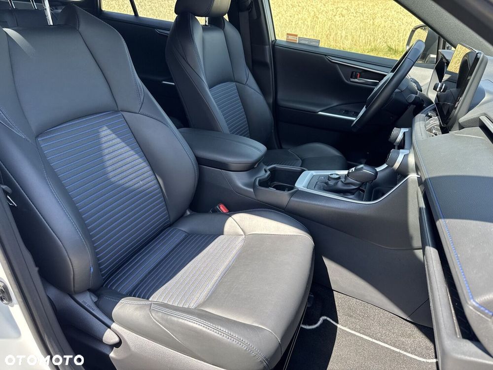 Toyota RAV4 2.5 Hybrid Selection 4x4 - 15