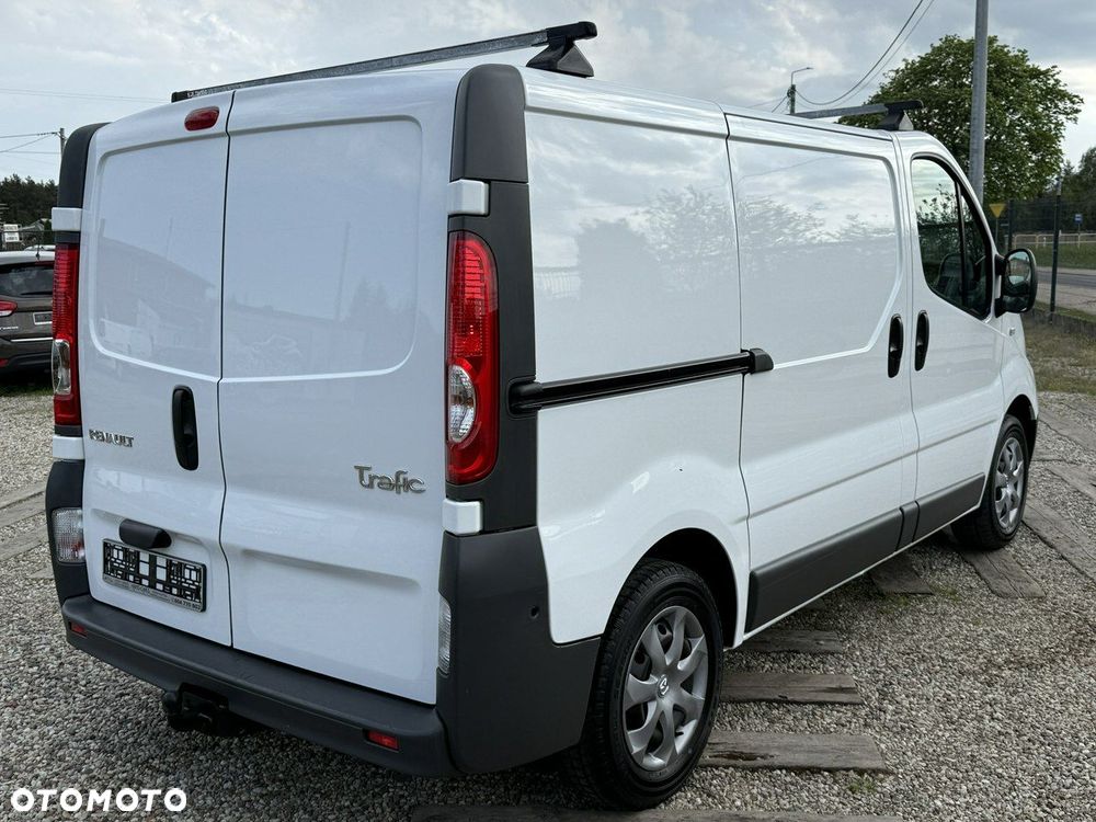 Renault Trafic - 15