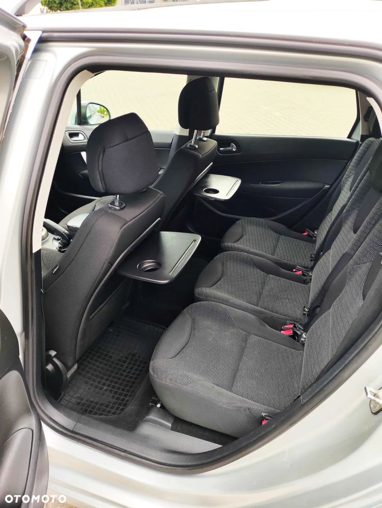 Peugeot 308 1.6 HDi Premium - 4