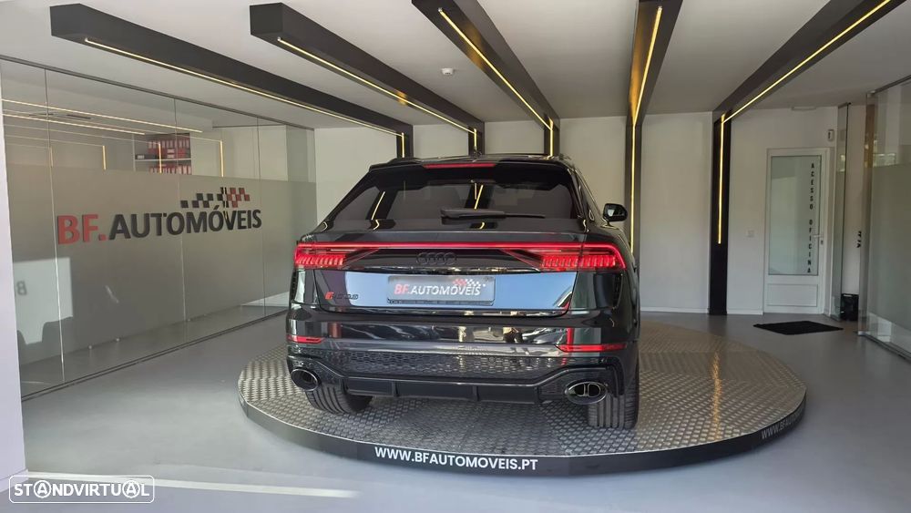 Audi RS Q8 4.0 TFSI quattro Tiptronic - 18