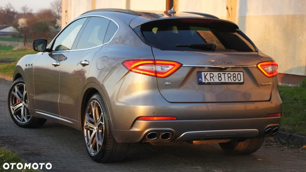 Maserati Levante Granlusso - 25