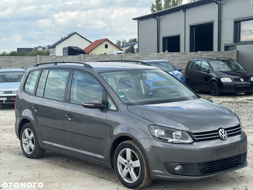 Volkswagen Touran 1.6 TDI DPF DSG Cup - 4