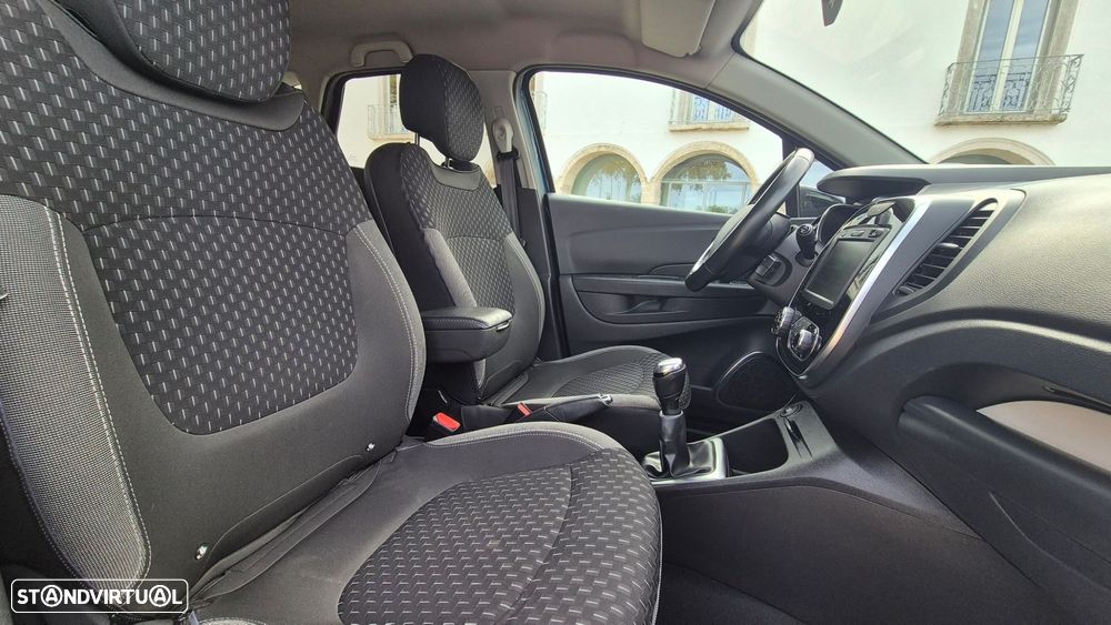 Renault Captur 0.9 TCE Exclusive XMOD - 17