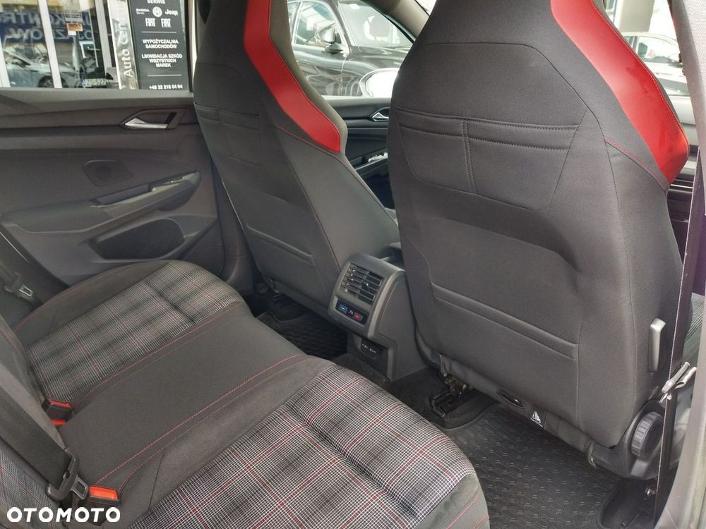 Volkswagen Golf 2.0 TSI GTI DSG - 33