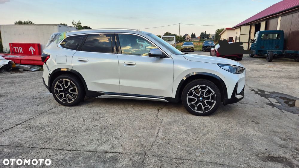 BMW X1 sDrive18d Sport Line - 13