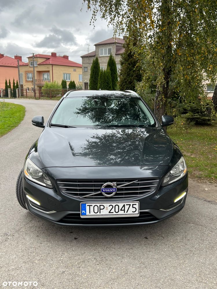 Volvo V60 D2 Summum - 6