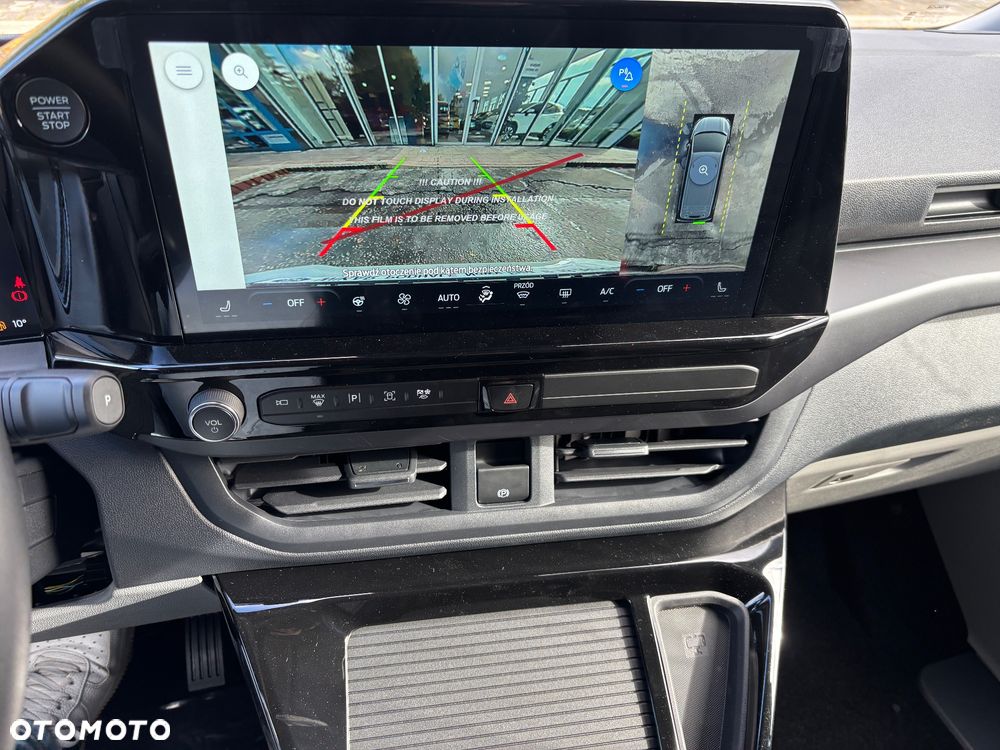Ford Tourneo Custom 2.5 PHEV CVT 340 L1 Titanium X - 15