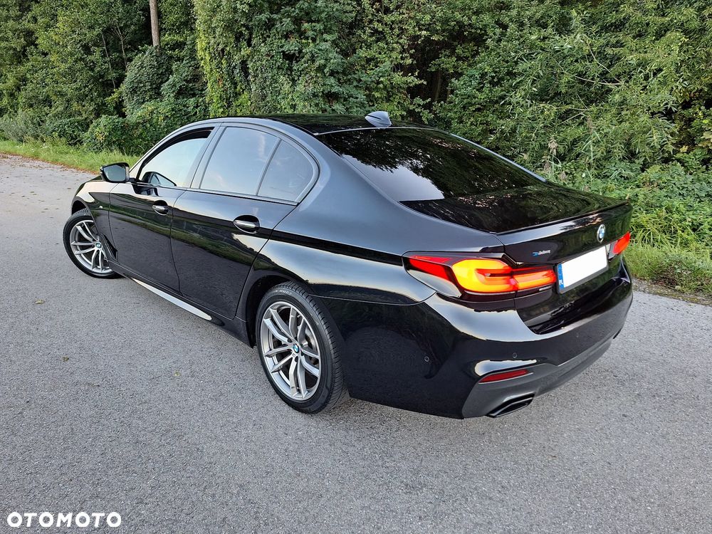 BMW Seria 5 520d M Sport Edition - 3