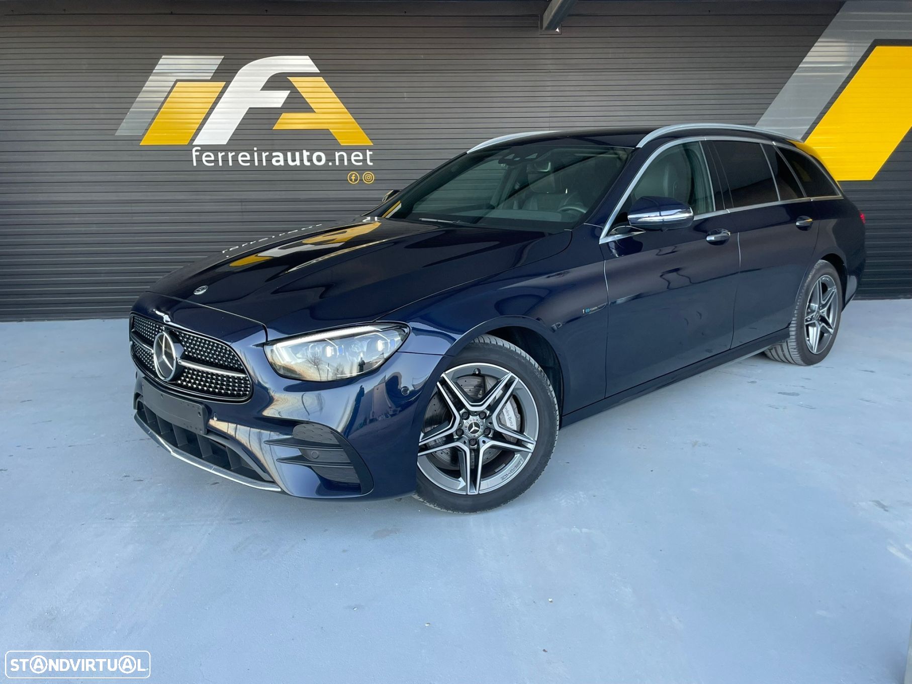 Mercedes-Benz E 300 de AMG Line - 1