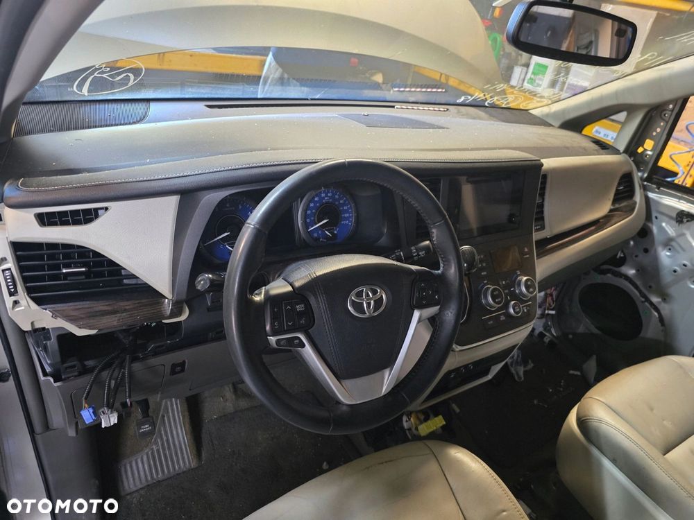 TOYOTA Sienna 3,5 v6 dekor deski listwa 55475-08050 - 2