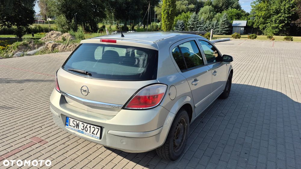 Opel Astra 1.3 CDTI Enjoy - 4