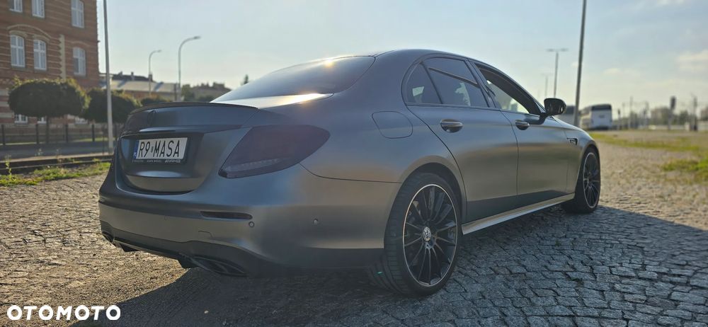 Mercedes-Benz Klasa E 43 AMG 4-Matic - 5