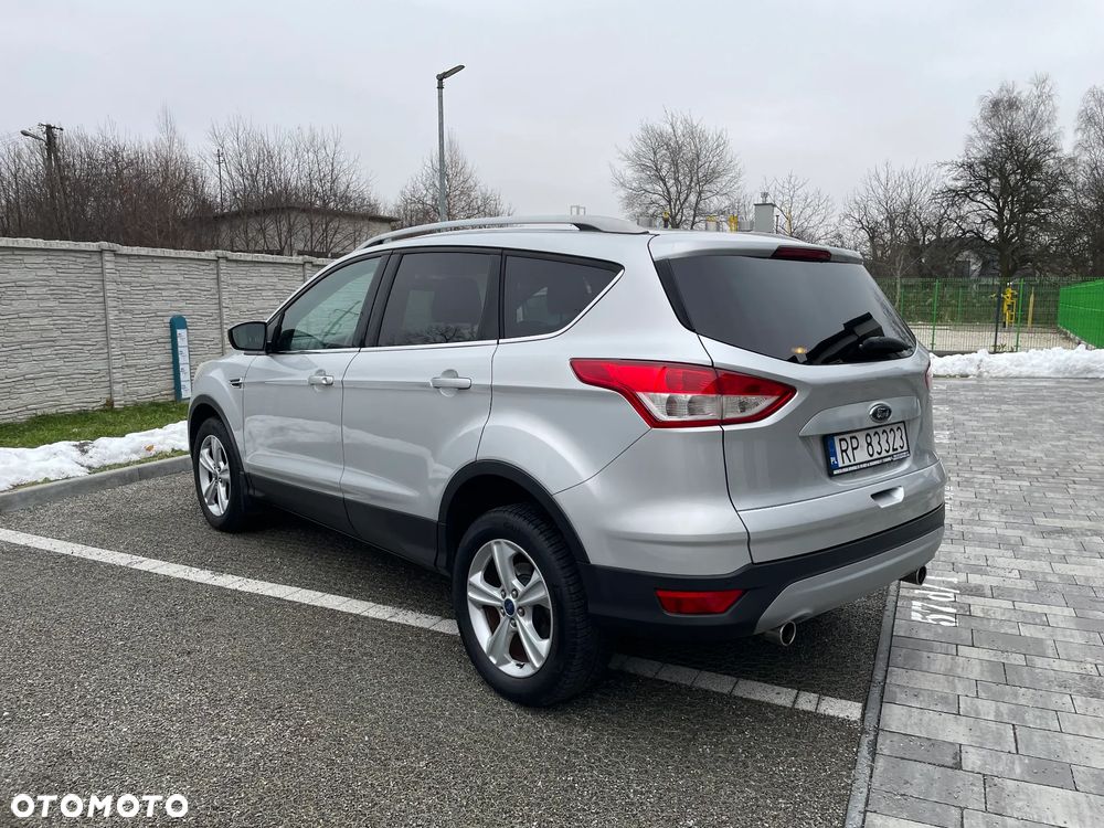 Ford Kuga 2.0 TDCi 4x4 Trend - 5