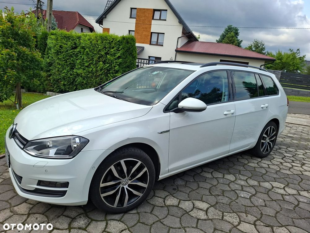 Volkswagen Golf 1.2 TSI BlueMotion Technology Comfortline - 2