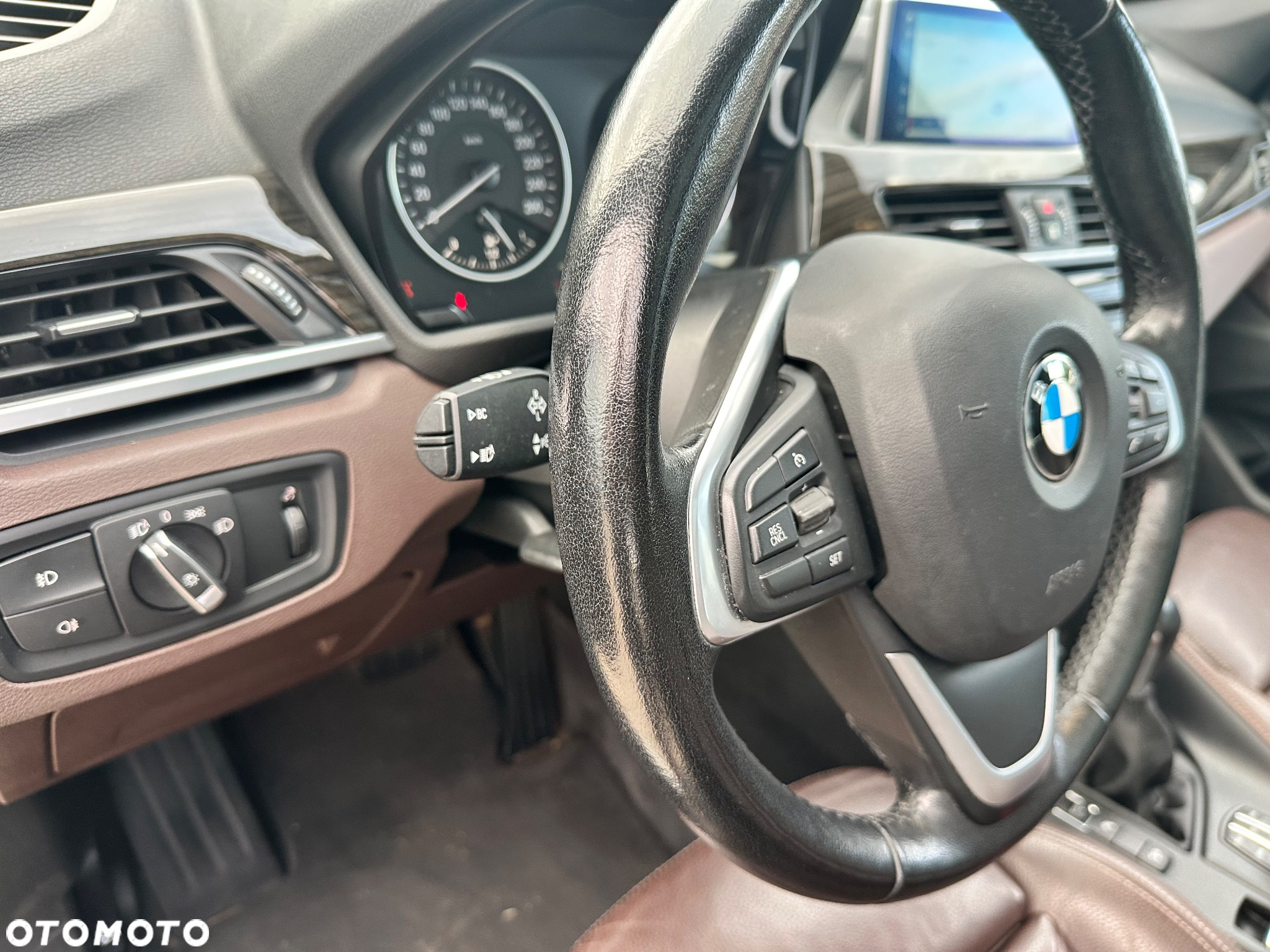 BMW X1 - 12