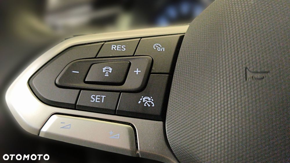 Volkswagen Passat 2.0 TSI Elegance DSG - 22