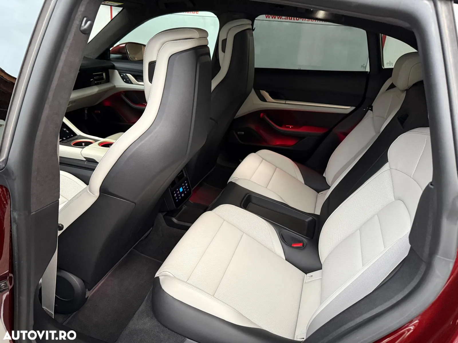 Porsche Taycan 4S Performancebatterie Plus - 19