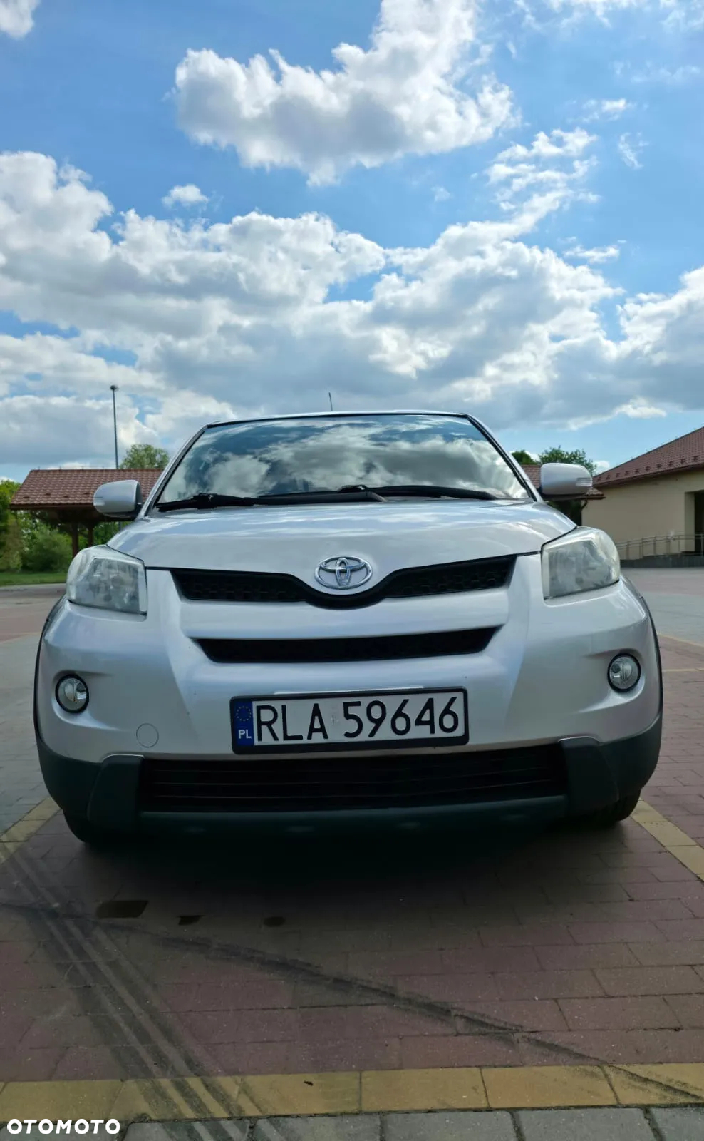 Toyota Urban Cruiser 1.4 D-4D Sol 4x4 - 4