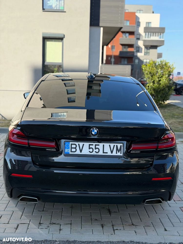 BMW Seria 5 518d Aut. Luxury Line - 4